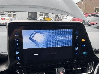 Toyota C-HR GERESERVEERD 1.8 HYBRID SPORT AUTOMAAT 2020 picture 17