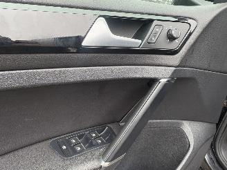 Volkswagen Golf R 2.0 TSI 4Motion 300 PK -DSG- PANO- LEER BOM VOLL picture 31