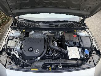 Mercedes A-klasse A180 Premium Plus 136PK AUTOMAAT PANO LEER picture 11