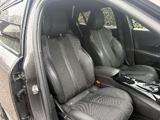 Peugeot 2008 1.2 PURETECH GT AUTOMAAT 131PK picture 14