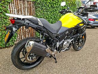 Suzuki DL 650 V-Strom picture 7