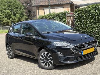 uszkodzony samochody osobowe Ford Fiesta 1.0 EcoBoost Hybrid Titanium 125PK 2023/12