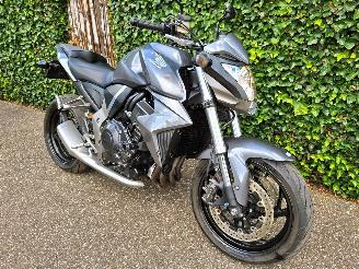 Honda  CB 1000 R picture 1