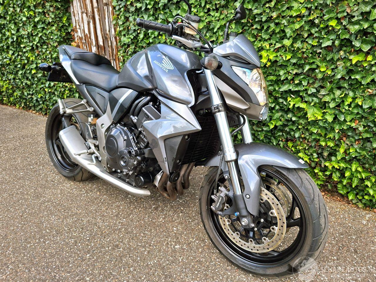 Honda  CB 1000 R