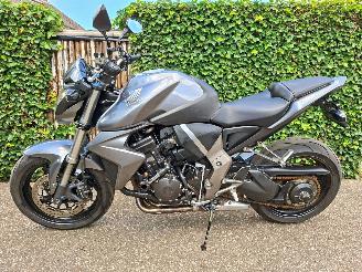 Honda  CB 1000 R picture 10