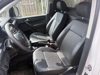 Volkswagen Caddy maxi 1.4 TGI BENZINE /GAS 2020 picture 16