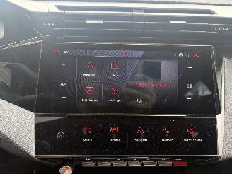 Peugeot 308 1.2 Hybrid 136 e-DCS6 GT SPORT picture 15
