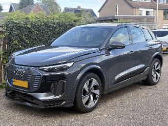 Voiture accidenté Audi SQ6 performance 100 kWh 306 PK 2025 2025/2