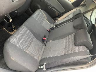 Toyota Yaris 1.0 12V VVT-i Hatchback  Benzine 998cc 51kW (69pk) picture 21