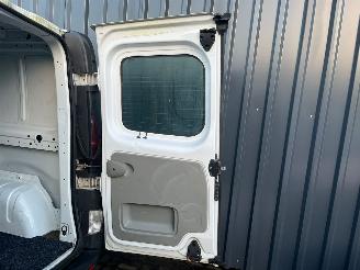 Renault Trafic 1.9 dCi 82 16V Bestel  Diesel 1.870cc 60kW (82pk) picture 16