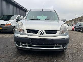 Unfallwagen Renault Kangoo 1.6 16V MPV  Benzine 1.598cc 70kW (95pk) 2003/9