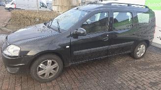 Dacia Logan 1.6 16V Flexifuel Combi/o   1.598cc 77kW picture 34