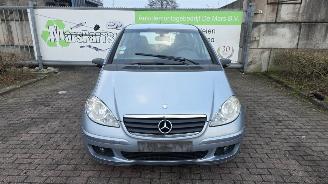 Avarii autoturisme Mercedes A-klasse 2.0 A-180 CDI 16V 5-Drs. Hatchback 4Dr Diesel 1.991cc 80kW (109pk) FWD 2004-06/2012-08 (169.007) OM640940; EURO4 2007/11