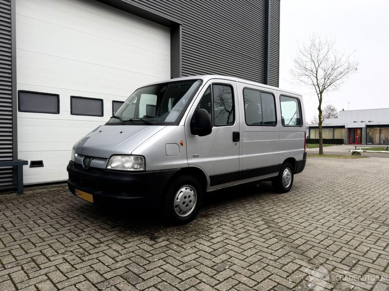 Peugeot Boxer 9 persoons