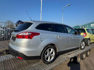 Ford Focus 1.6 SCTi 16V Combi/o  Benzine 1.596cc 110kW (150pk) FWD 2010-07/2018-05  JQDB picture 2