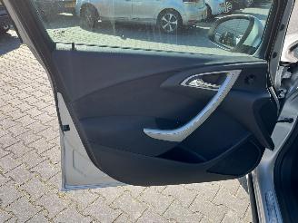 Opel Astra 1.6 16V Ecotec Hatchback 4Dr Benzine 1.598cc 85kW (116pk) picture 17