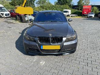 Schadeauto BMW 3-serie 320i 16V Sedan 4Dr Benzine 1.995cc 2006/6