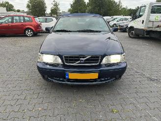 Damaged car Volvo C-70 2.0 T 20V Cabrio  Benzine 1.984cc 120kW (163pk) FWD 1999-08/2006-03 (NC48) B5204T4 2000/7