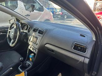 Volkswagen Polo 1.2 TSI 16V BlueMotion Technology Hatchback picture 15