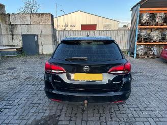 Opel Astra SPORTS TOURER picture 10