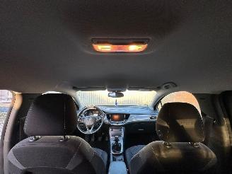 Opel Astra SPORTS TOURER picture 21