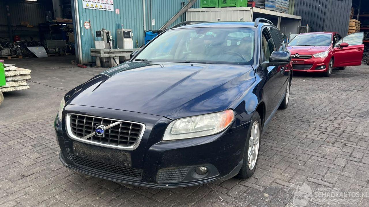 Volvo V-70 2.0 D 16V Combi/o  Diesel 1.998cc 100kW (136pk)
