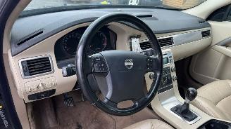 Volvo V-70 2.0 D 16V Combi/o  Diesel 1.998cc 100kW (136pk) picture 15