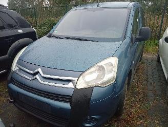 uszkodzony samochody osobowe Citroën Berlingo 1.6i 16V MPV  Benzine 1.587cc 80kW (109pk) 2009/4