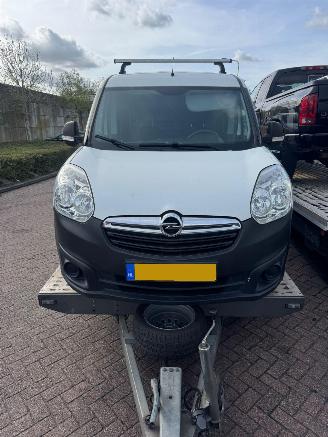 Voiture accidenté Opel Combo 1.3 CDTI 16V Bestel  Diesel 1.248cc 70kW (95pk) FWD 2018/11
