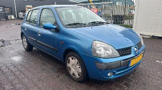 Avarii autoturisme Renault Clio  2002/1
