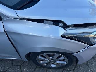 Hyundai I-20 1.0 T-GDI 100 picture 17
