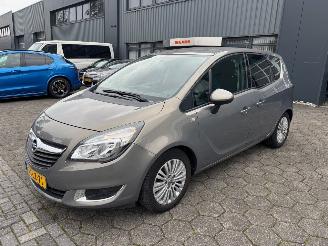 Schadeauto Opel Meriva 1.4 T 2014/3
