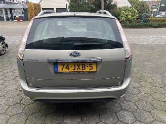 Ford Focus Wagon 1.8 Limited picture 4