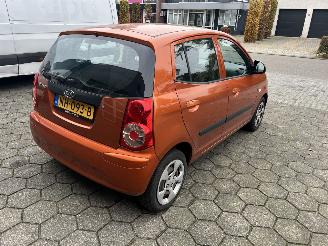 Kia Picanto 1.1 12V picture 5