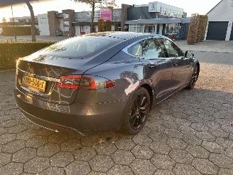 Tesla Model S 85D Base FREE SUPERCHARGE picture 3