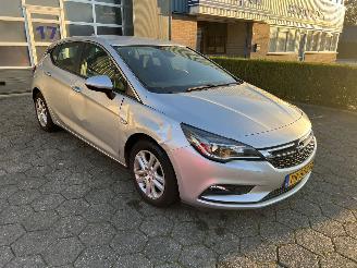 Opel Astra 1.0 Online Edition picture 5