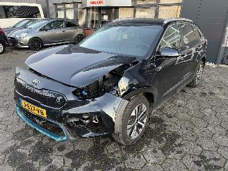 Damaged car Kia e-Niro 64 kWh 2020/10