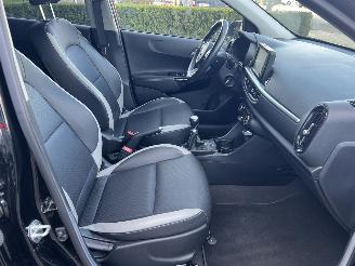 Kia Picanto 1.0 CVVT Design Edition picture 22