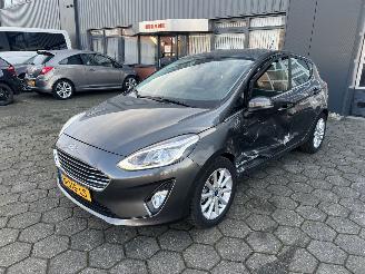 skadebil auto Ford Fiesta 1.0 Ecoboost Titanium 2018/3