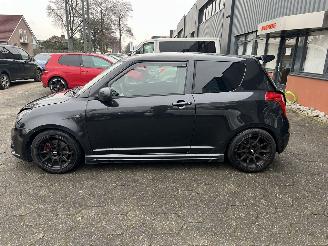 Suzuki Swift 1.6 Sport picture 3