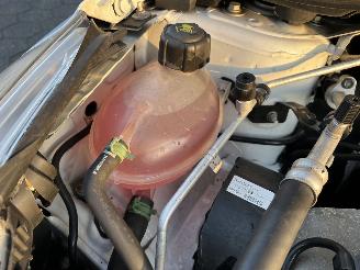 Renault Clio 0.9 TCe Authentique picture 31