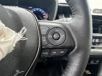 Toyota Corolla Cross Hybrid 140 Bns Plus picture 18