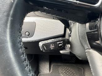 Audi A4 Avant 2.0 TDI quattro Sport Pro Line S picture 22