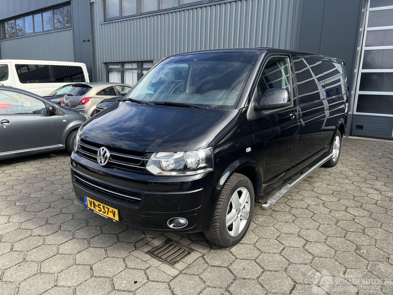 Volkswagen Transporter 2.0 TDI L2H1 DC Comfortline