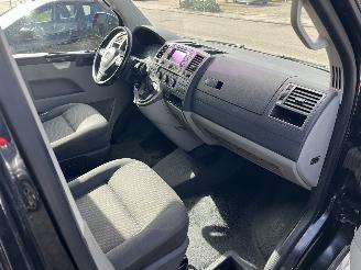 Volkswagen Transporter 2.0 TDI L2H1 DC Comfortline picture 24