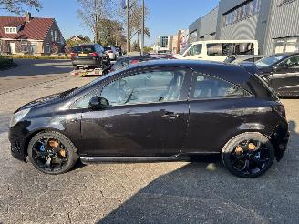 Opel Corsa OPC 1.6 16V T OPC picture 2