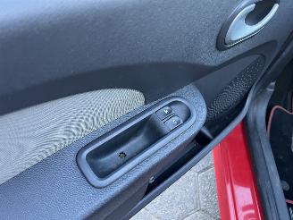 Renault Twingo II 1.2-16V Authentique picture 10