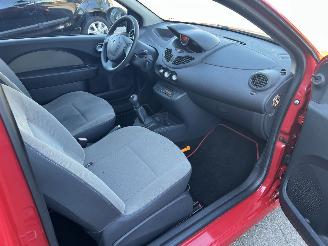 Renault Twingo II 1.2-16V Authentique picture 19