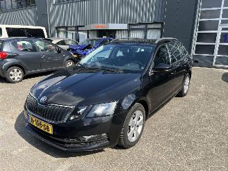 Unfallwagen Skoda Octavia 1.0 TSI Greentech Ambition 2019/4