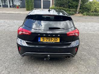 Ford Focus 1.0 EcoBoost Titanium X Business picture 4